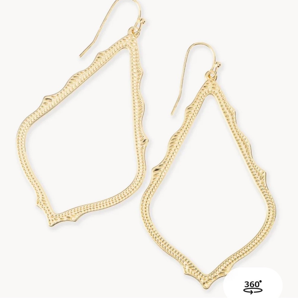 Kendra Scott Sophee drop earrings in gold